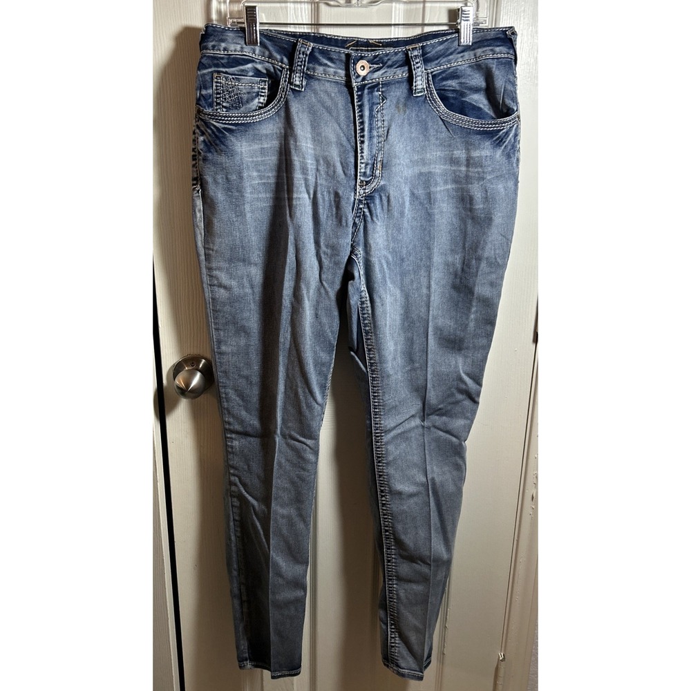 CATO Embroidered Pockets Blue Denim Jeans Size 16W Womens